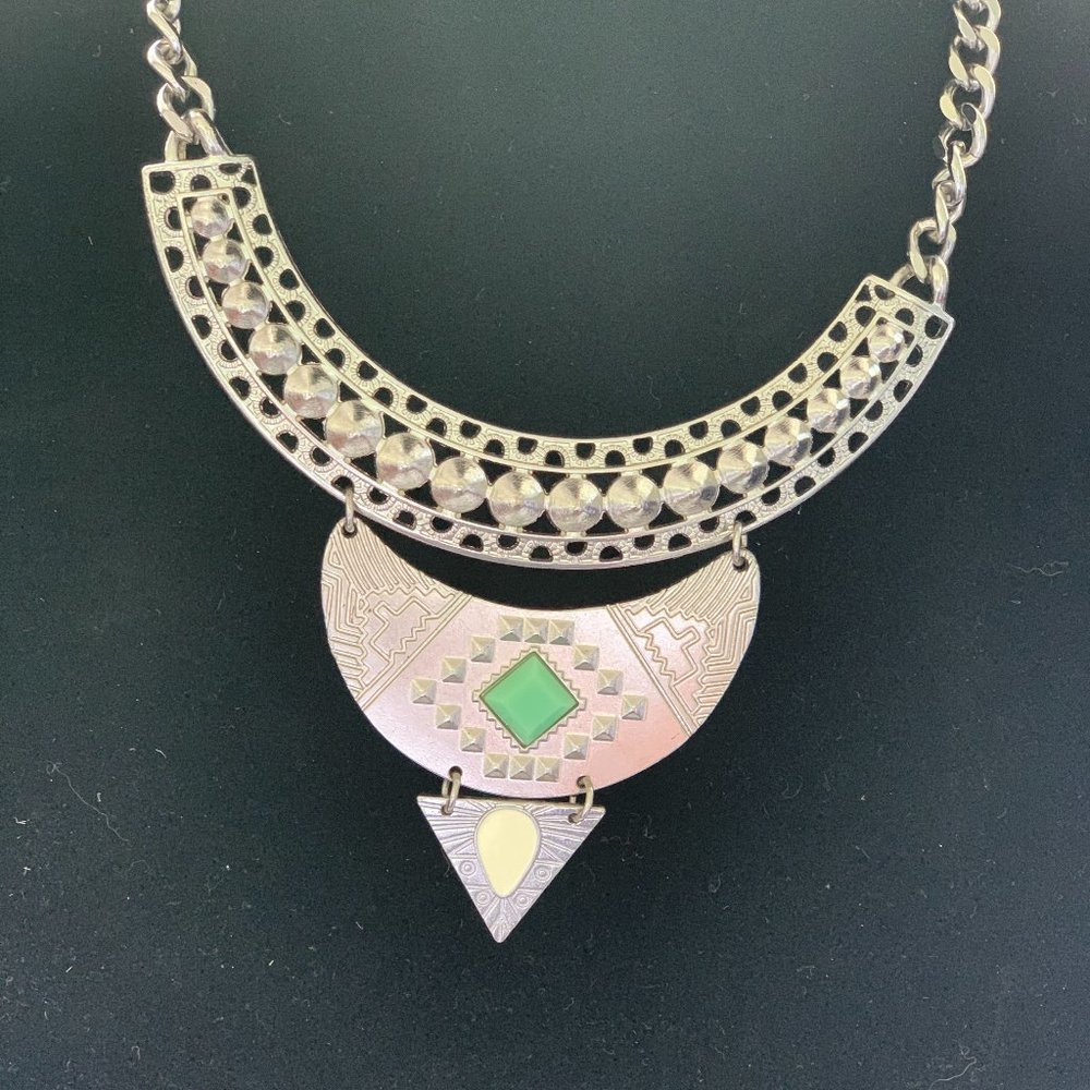 Silver Tone Egyptian Design Necklace Choker